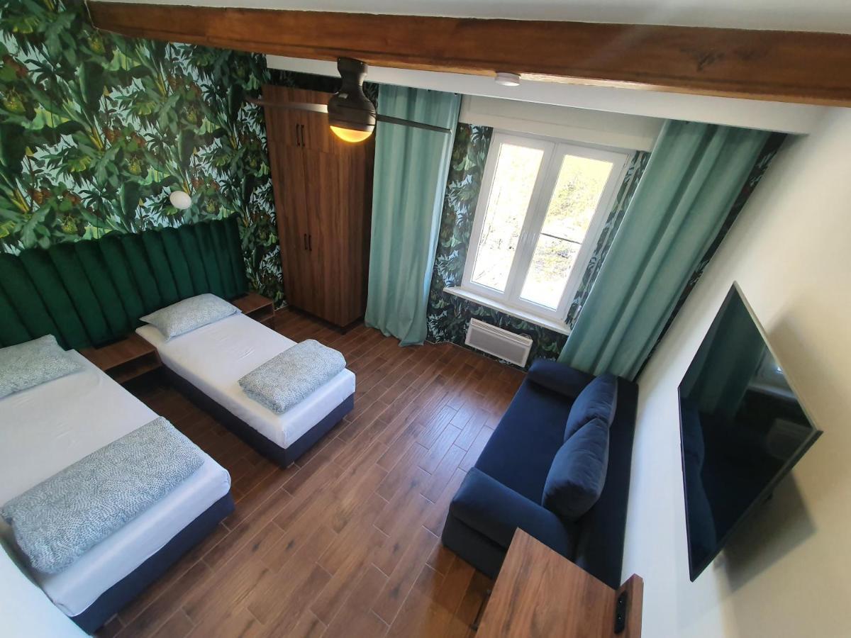 Luxurio Rooms With Baths Livorno Bagian luar foto